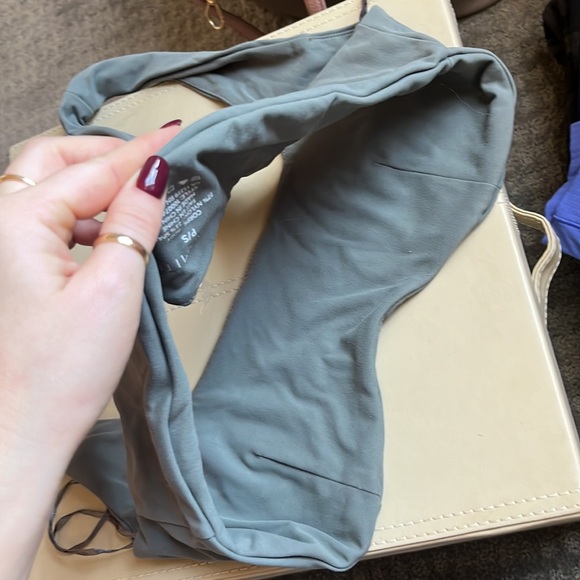 Top / bra - Picture 6 of 6